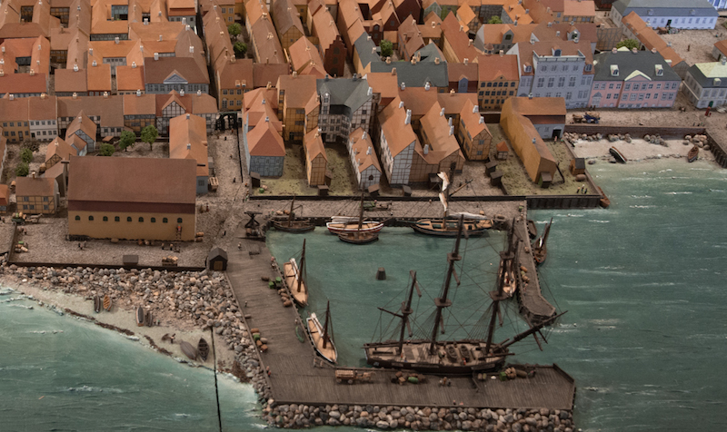 model af  Helsingr